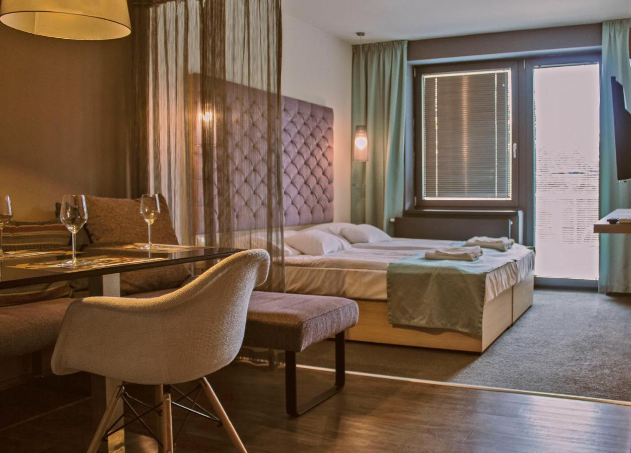 Orion Apartman Sárvár Esterno foto