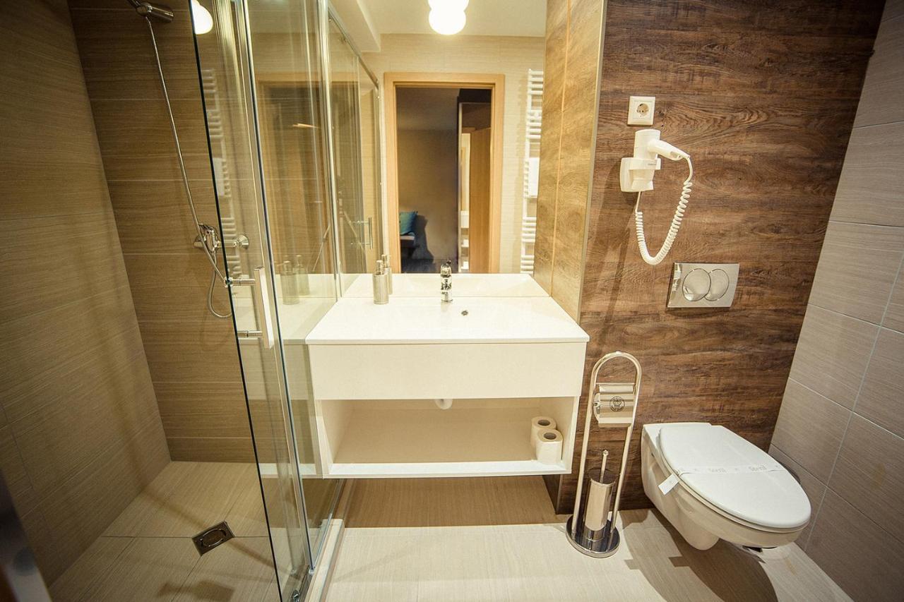 Orion Apartman Sárvár Esterno foto